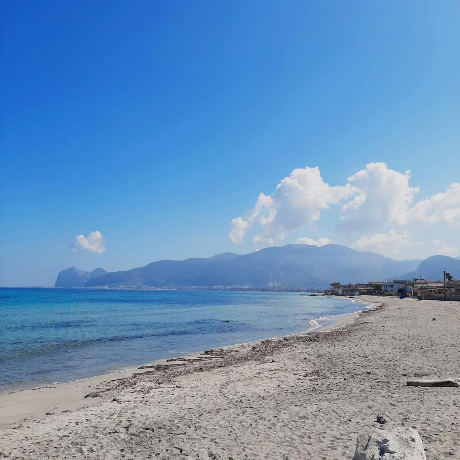 La Casina Di Gio Villa Carini Esterno foto
